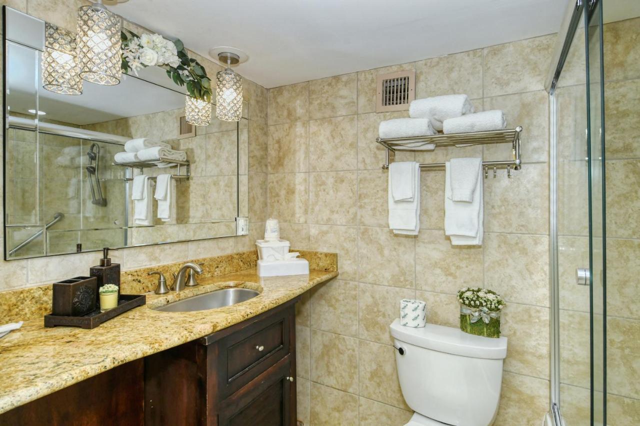Waterfront Room, Heated Pool, Tiki Bar & Grill South Bradenton Buitenkant foto
