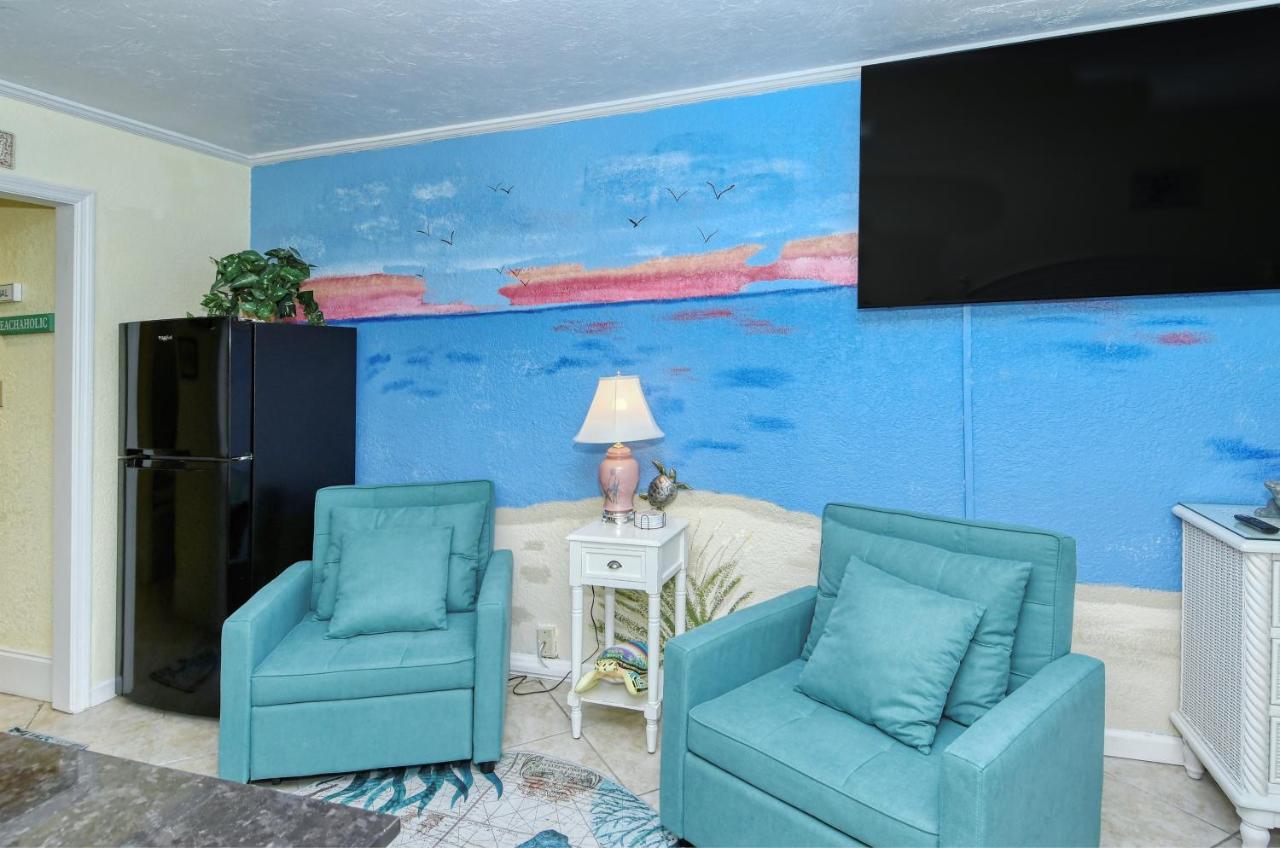 Waterfront Room, Heated Pool, Tiki Bar & Grill South Bradenton Buitenkant foto